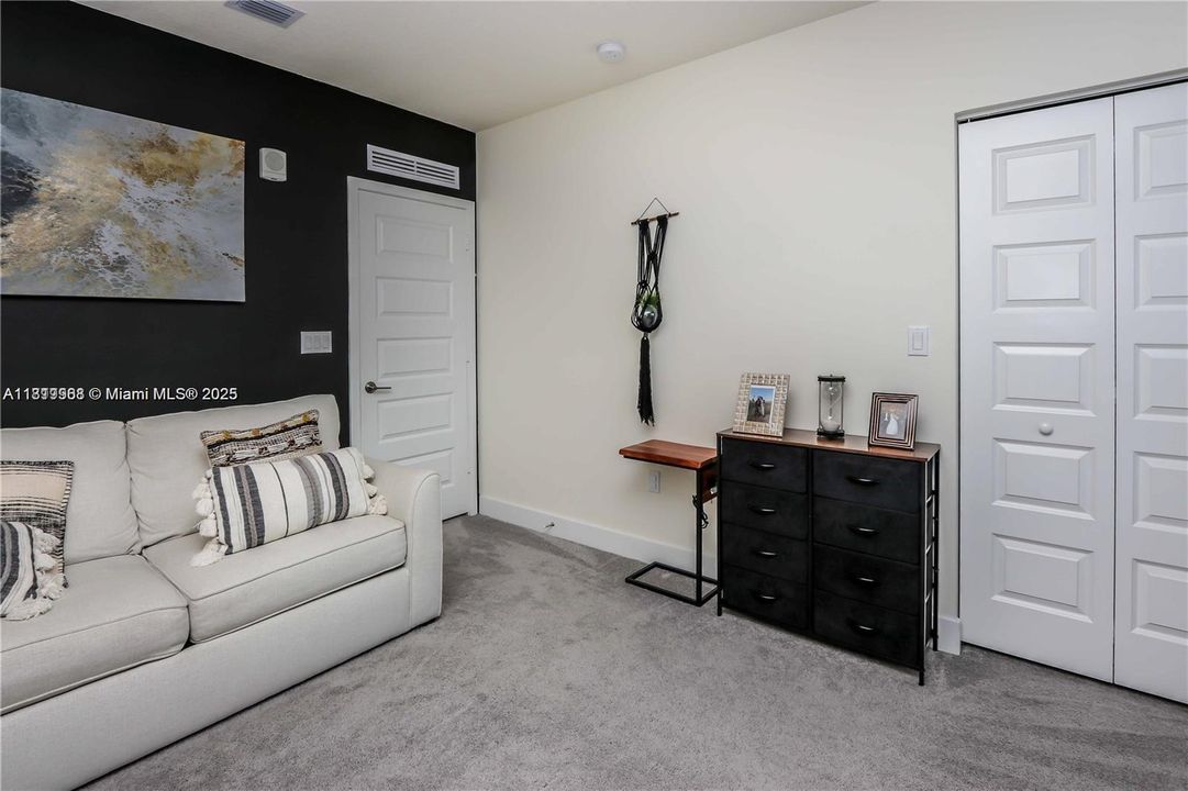 For Sale: $635,000 (4 beds, 3 baths, 1506 Square Feet)