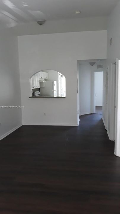 Recently Rented: $1,700 (2 beds, 2 baths, 815 Square Feet)