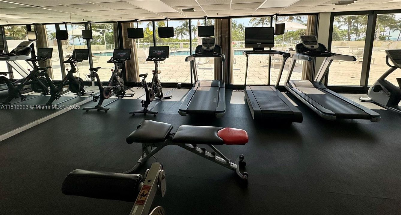 待售: $865,000 (2 贝兹, 2 浴室, 1514 平方英尺)