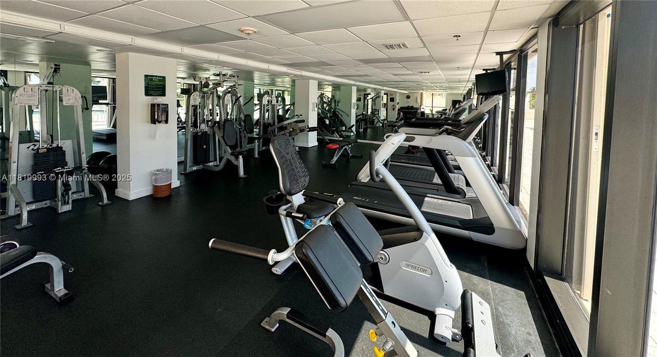 待售: $865,000 (2 贝兹, 2 浴室, 1514 平方英尺)