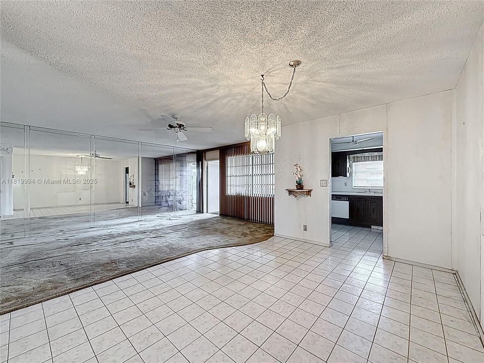 Recently Sold: $113,000 (2 beds, 2 baths, 1078 Square Feet)