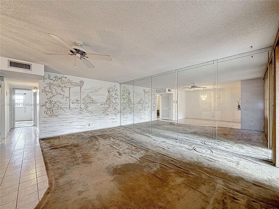 Recently Sold: $113,000 (2 beds, 2 baths, 1078 Square Feet)