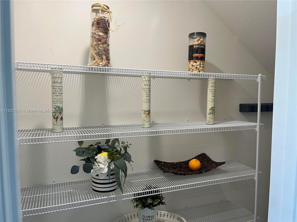 На продажу: $424,500 (3 спален, 2 ванн, 1567 Квадратных фут)