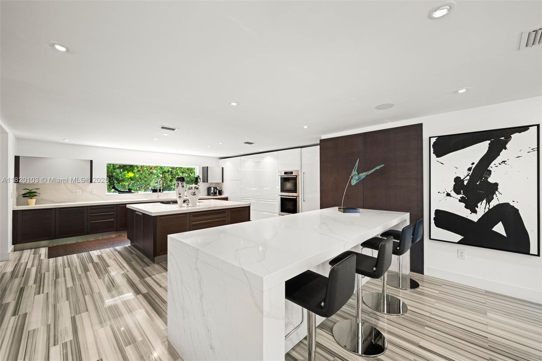 待售: $18,750,000 (5 贝兹, 7 浴室, 6688 平方英尺)