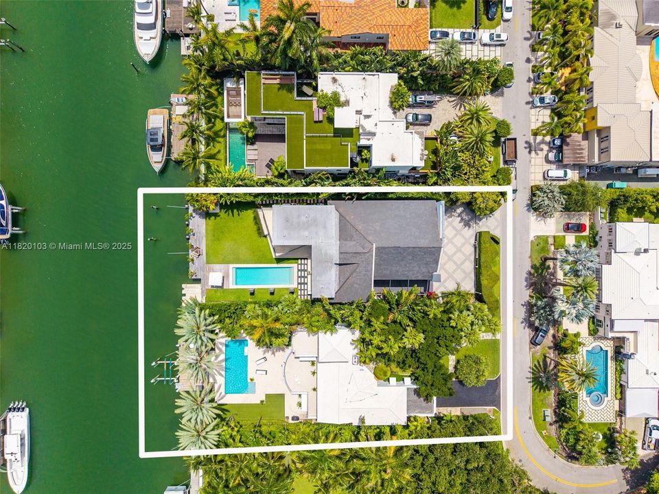 待售: $18,750,000 (5 贝兹, 7 浴室, 6688 平方英尺)