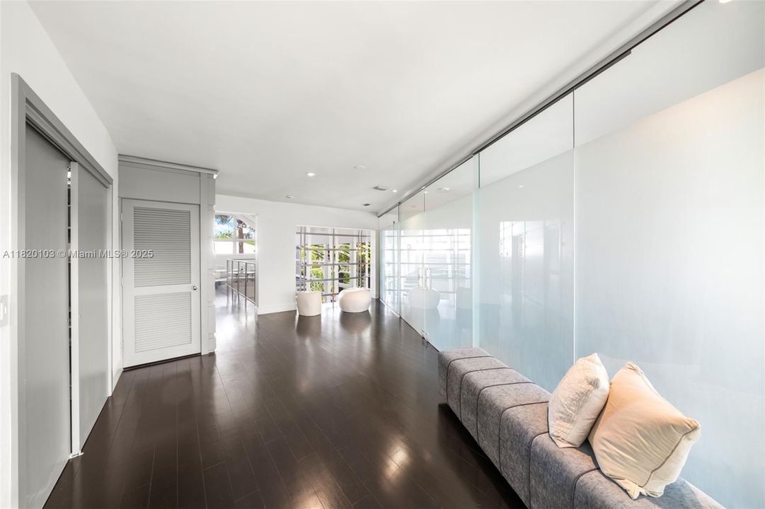 待售: $18,750,000 (5 贝兹, 7 浴室, 6688 平方英尺)