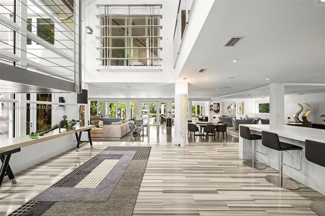 待售: $18,750,000 (5 贝兹, 7 浴室, 6688 平方英尺)