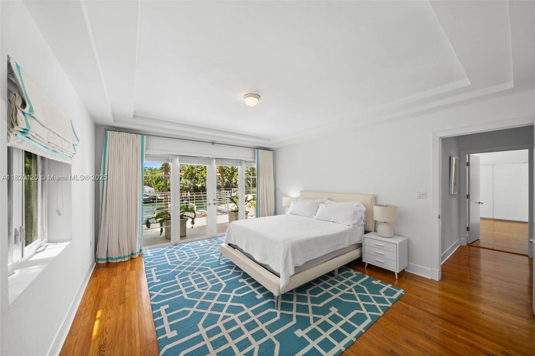 For Sale: $17,750,000 (5 beds, 4 baths, 4171 Square Feet)