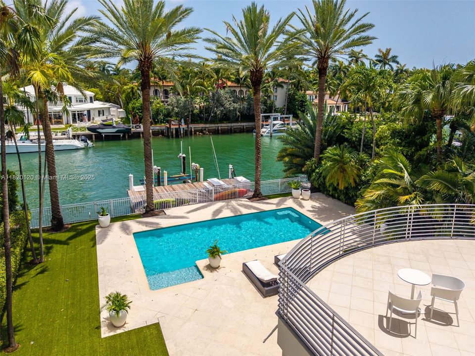 For Sale: $17,750,000 (5 beds, 4 baths, 4171 Square Feet)