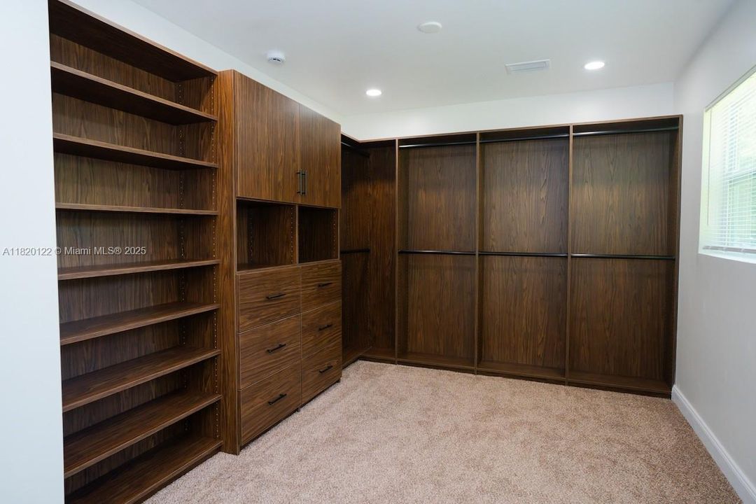 Recently Sold: $250,000 (3 beds, 2 baths, 0 Square Feet)