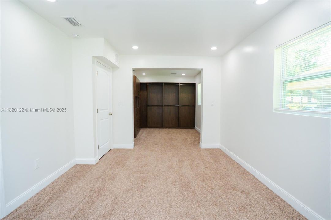 Recently Sold: $250,000 (3 beds, 2 baths, 0 Square Feet)