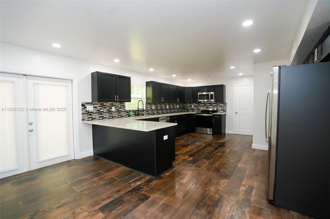 Recently Sold: $250,000 (3 beds, 2 baths, 0 Square Feet)