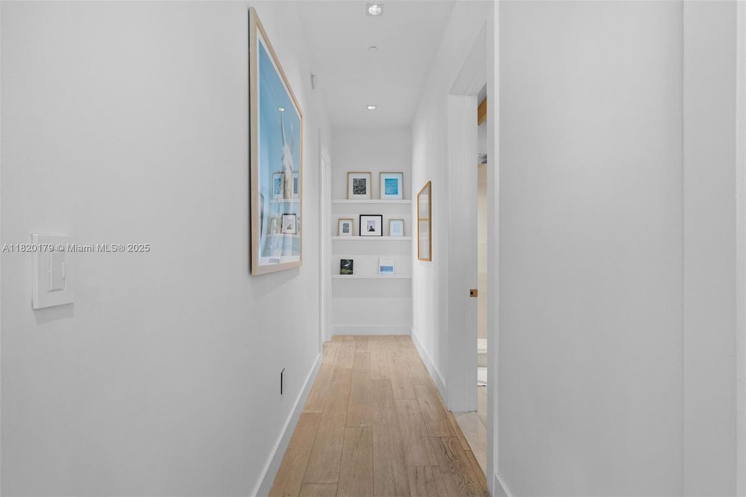 В аренду: $85,000 (4 спален, 4 ванн, 6510 Квадратных фут)