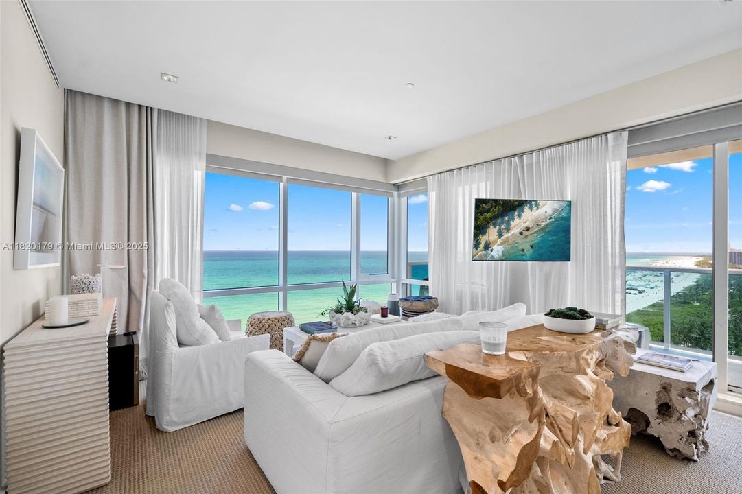 В аренду: $85,000 (4 спален, 4 ванн, 6510 Квадратных фут)