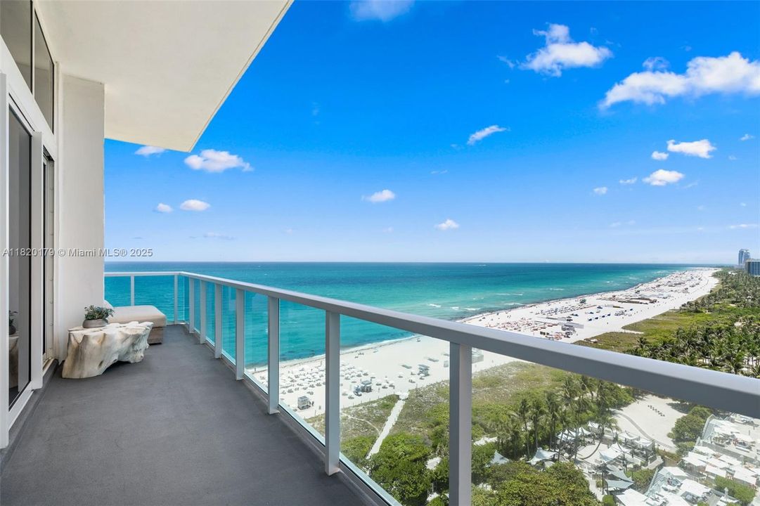 В аренду: $85,000 (4 спален, 4 ванн, 6510 Квадратных фут)