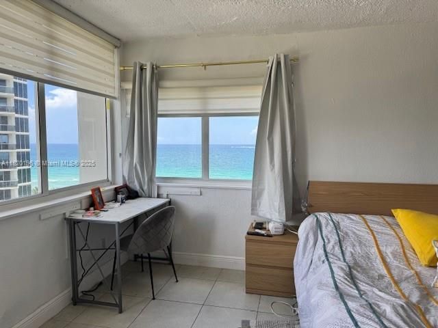 最近售出: $116,000 (0 贝兹, 1 浴室, 370 平方英尺)