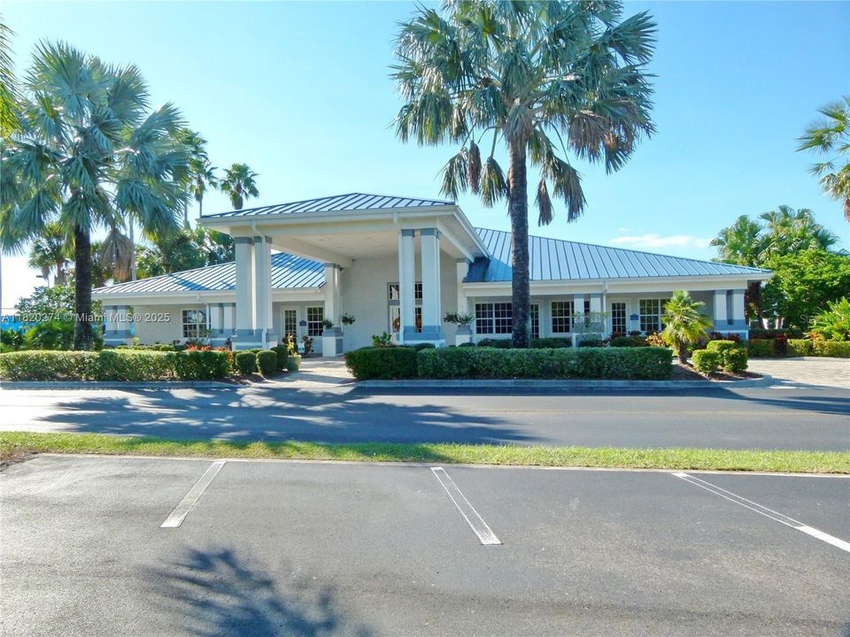 待售: $249,999 (0.08 acres)