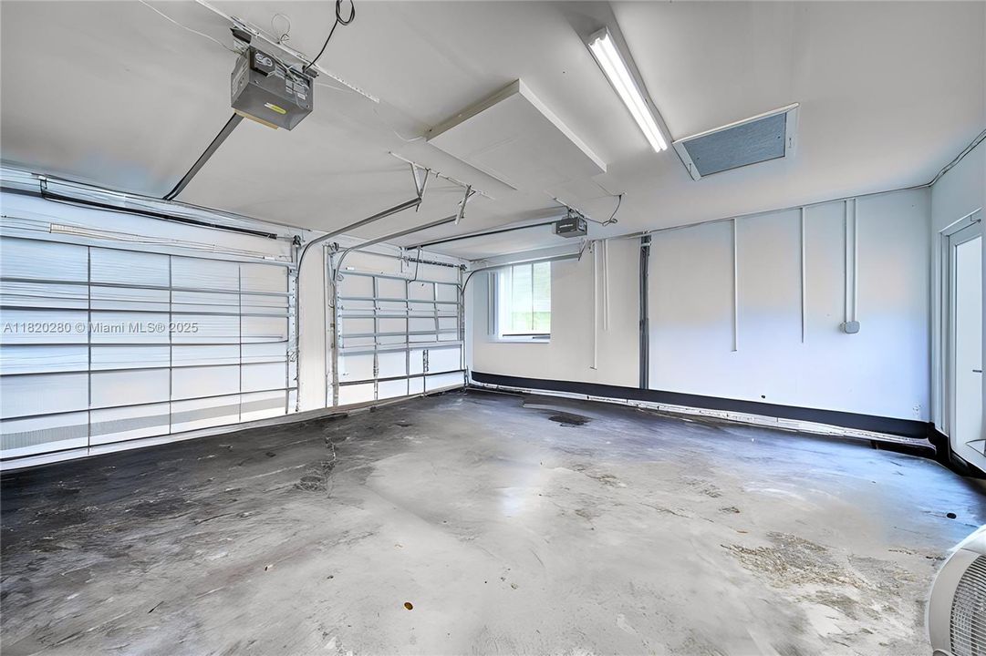 Recently Sold: $1,295,000 (4 beds, 3 baths, 3475 Square Feet)