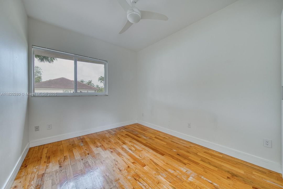 Recently Sold: $1,295,000 (4 beds, 3 baths, 3475 Square Feet)