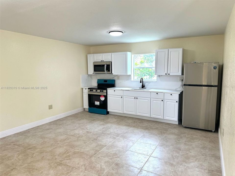 For Rent: $2,400 (2 beds, 2 baths, 0 Square Feet)