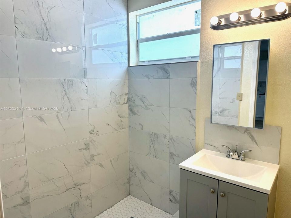 For Rent: $2,400 (2 beds, 2 baths, 0 Square Feet)