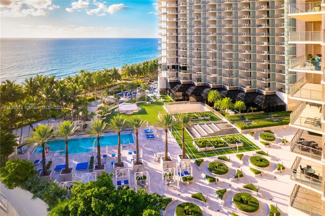 На продажу: $9,500,000 (3 спален, 3 ванн, 3524 Квадратных фут)