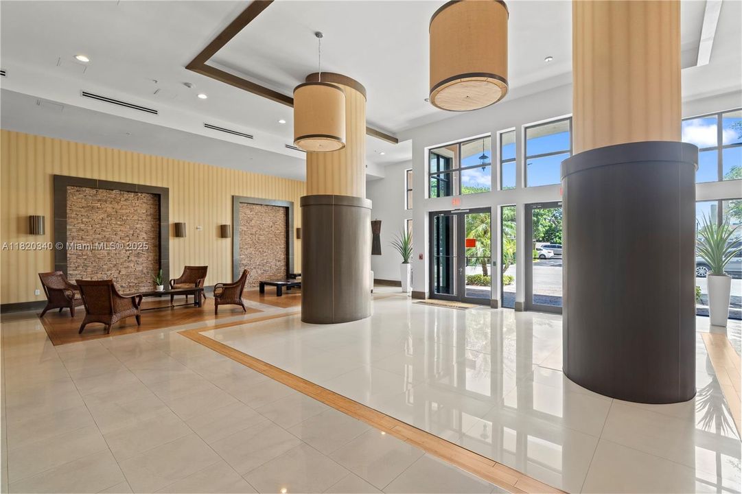 Recently Rented: $19,800 (0 beds, 1 baths, 400 Square Feet)