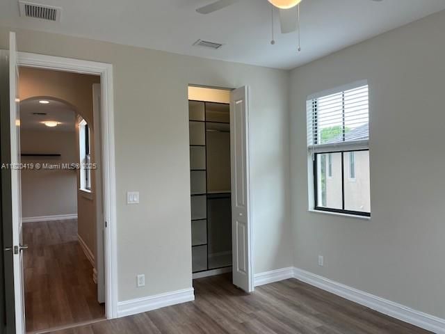 Недавно арендовано: $7,900 (5 спален, 5 ванн, 3714 Квадратных фут)