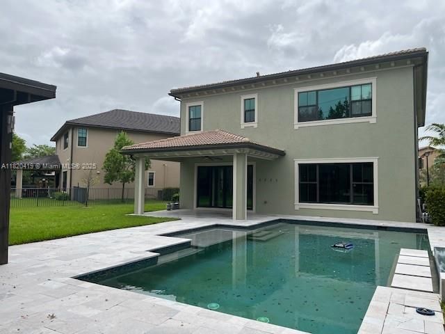 Недавно арендовано: $7,900 (5 спален, 5 ванн, 3714 Квадратных фут)