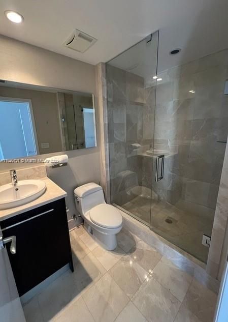 Recently Sold: $3,000,000 (3 beds, 3 baths, 1933 Square Feet)