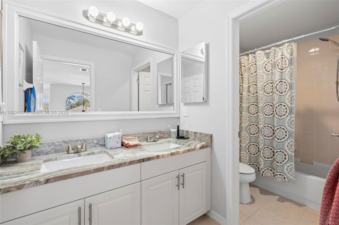 待售: $519,000 (4 贝兹, 2 浴室, 2539 平方英尺)