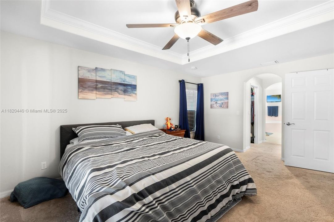 待售: $519,000 (4 贝兹, 2 浴室, 2539 平方英尺)