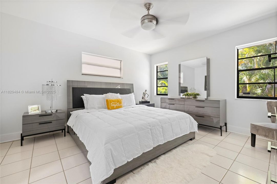 For Sale: $1,345,000 (5 beds, 3 baths, 2810 Square Feet)