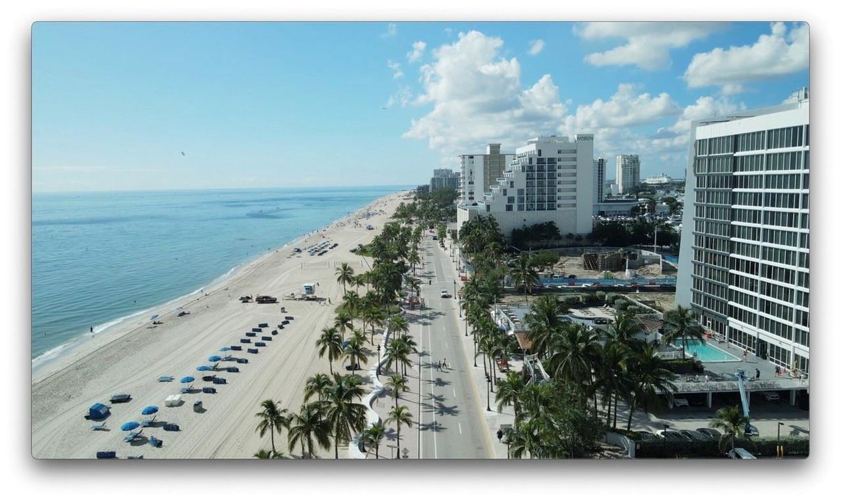 Nearby: Las Olas Oceanside Park