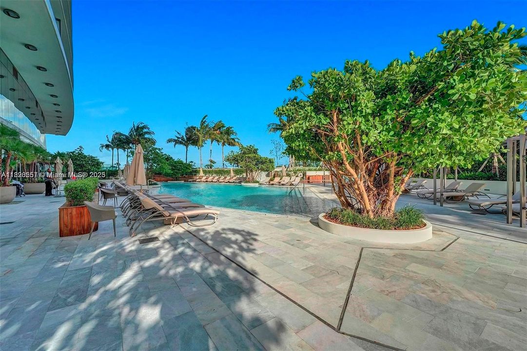 En Venta: $8,190,000 (4 camas, 5 baños, 3460 Pies cuadrados)