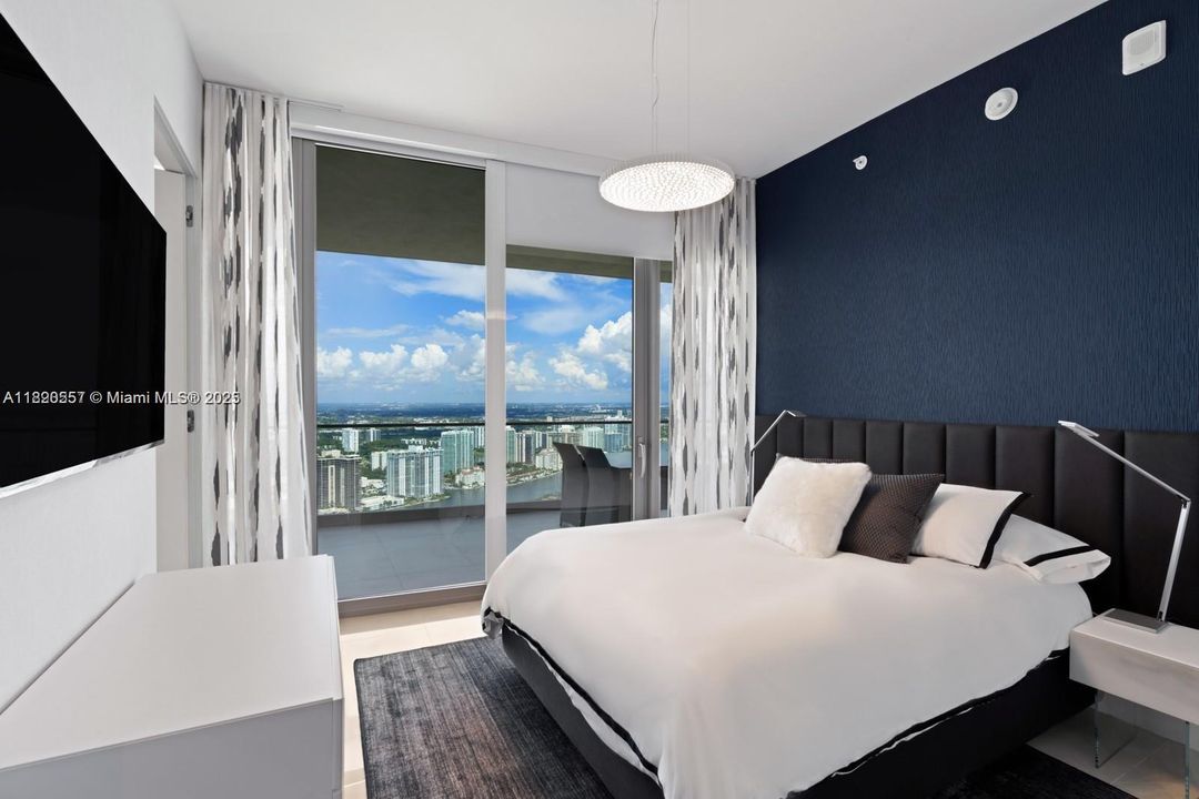 En Venta: $8,190,000 (4 camas, 5 baños, 3460 Pies cuadrados)