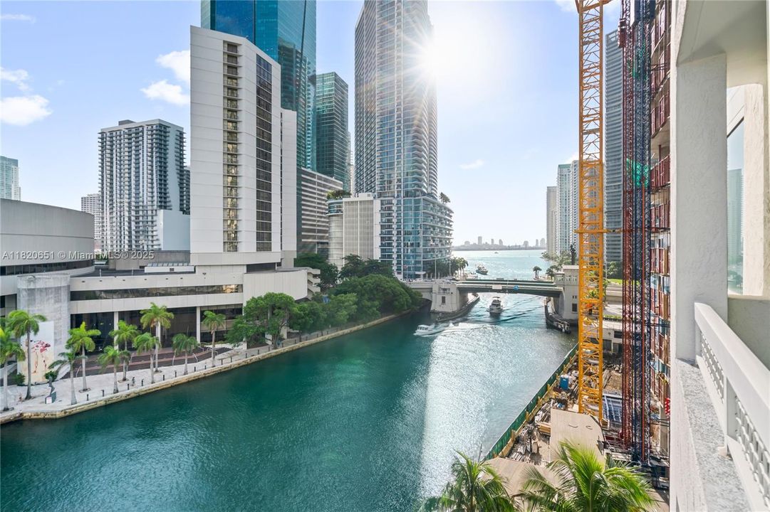 Недавно продано: $389,000 (1 спален, 1 ванн, 757 Квадратных фут)