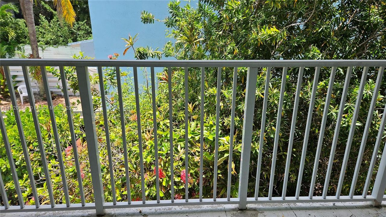 En Venta: $400,000 (1 camas, 1 baños, 700 Pies cuadrados)