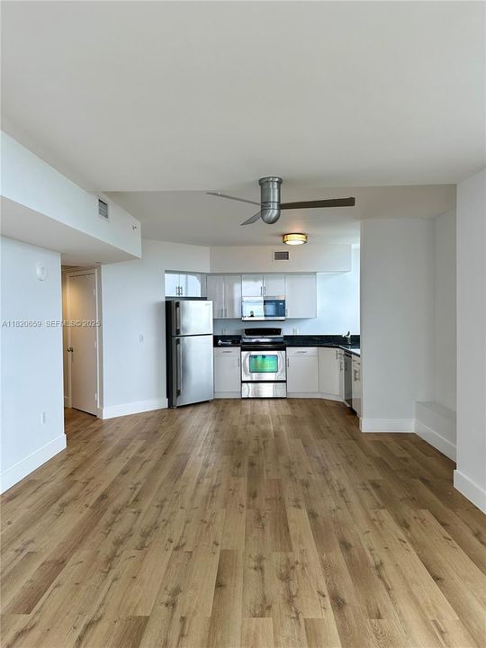 En Venta: $1,199,000 (2 camas, 2 baños, 1269 Pies cuadrados)