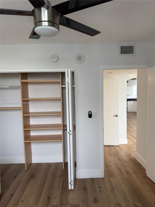 En Venta: $1,199,000 (2 camas, 2 baños, 1269 Pies cuadrados)