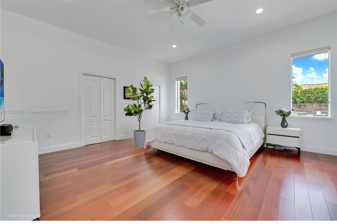 Active With Contract: $1,199,000 (4 beds, 3 baths, 2467 Square Feet)