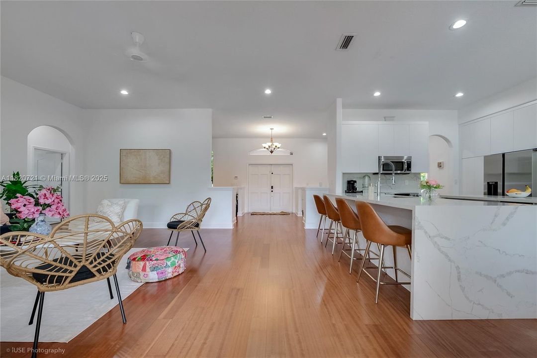 Active With Contract: $1,199,000 (4 beds, 3 baths, 2467 Square Feet)