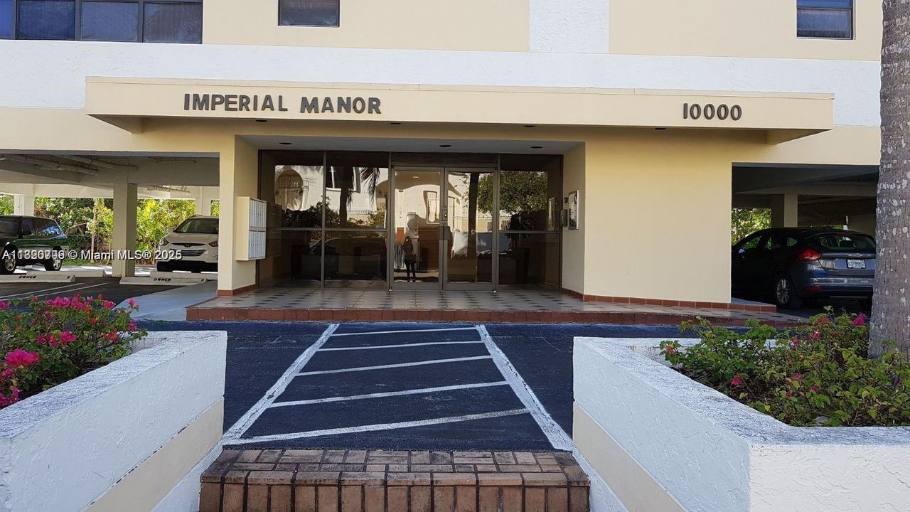 На продажу: $299,000 (1 спален, 1 ванн, 900 Квадратных фут)