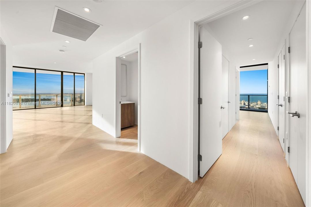 En Venta: $7,300,000 (2 camas, 2 baños, 2615 Pies cuadrados)