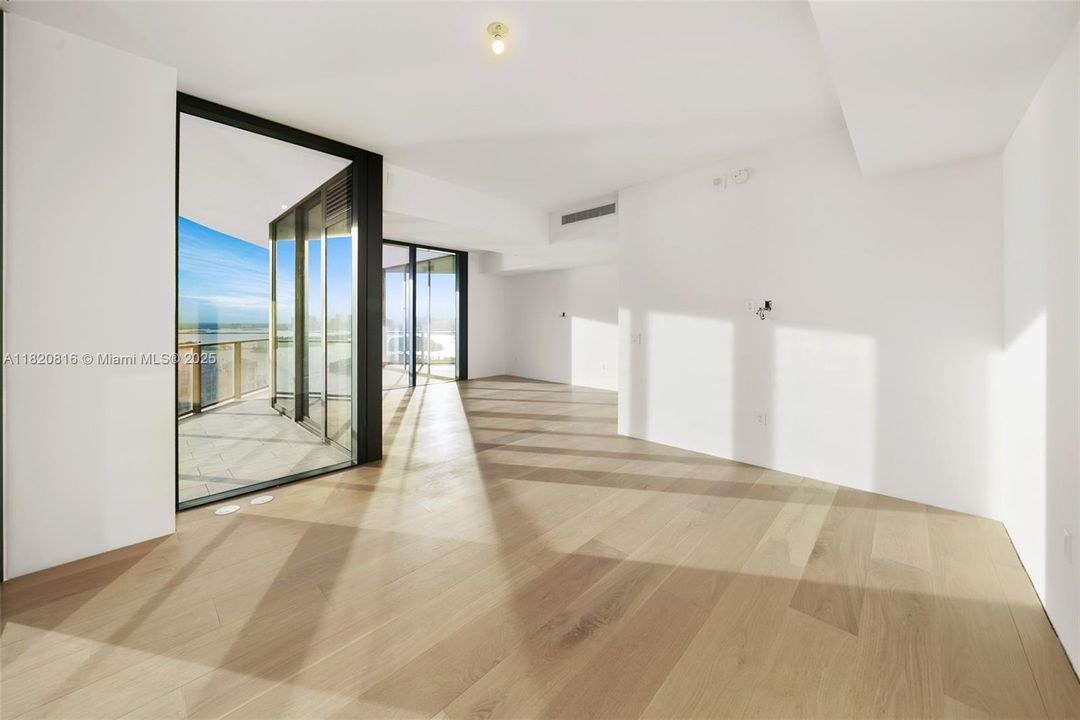 En Venta: $7,300,000 (2 camas, 2 baños, 2615 Pies cuadrados)