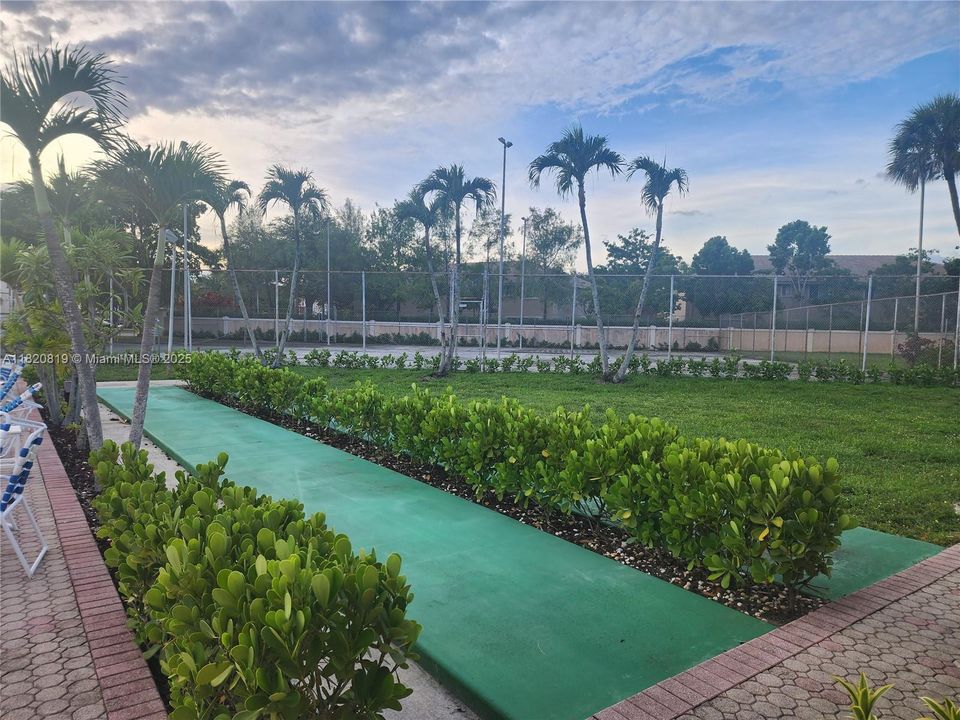 Activo con contrato: $108,000 (1 camas, 1 baños, 933 Pies cuadrados)