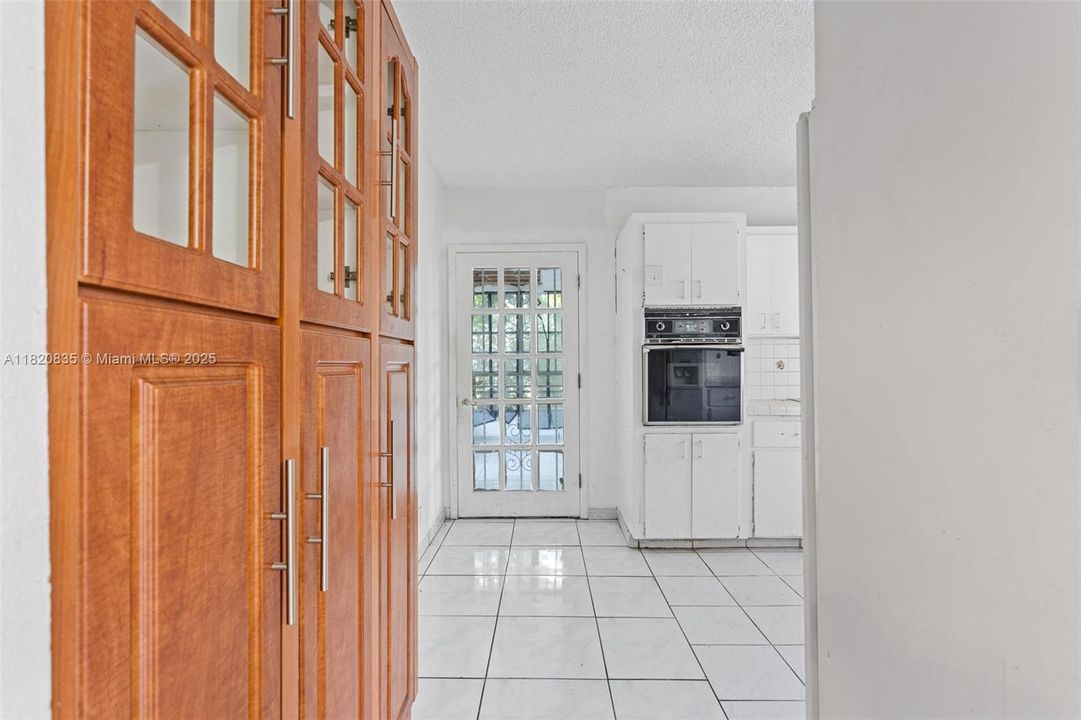 Недавно продано: $724,900 (0 спален, 0 ванн, 2369 Квадратных фут)