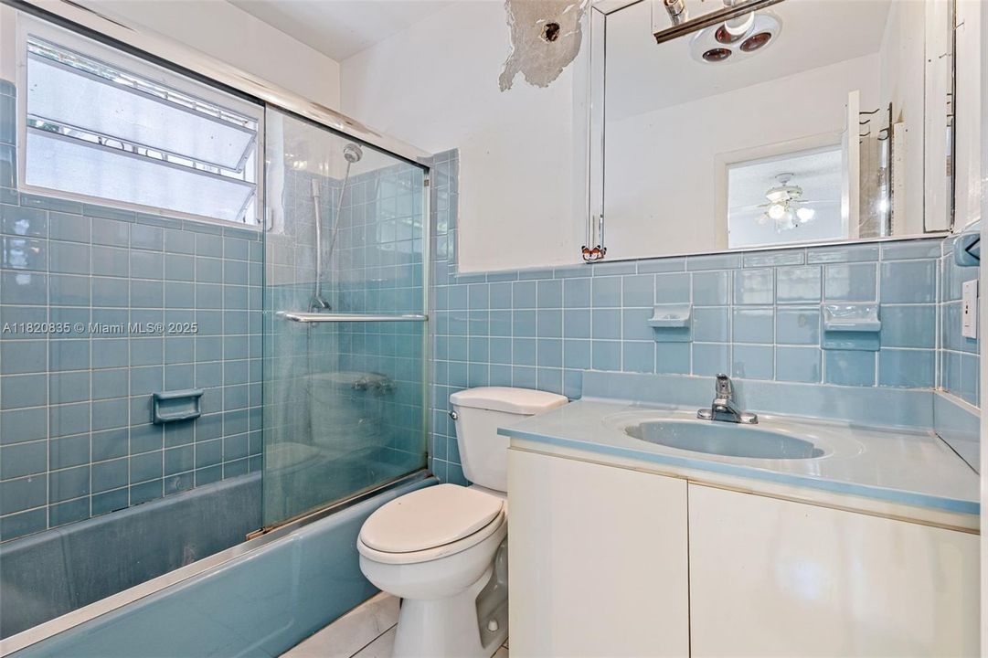 Недавно продано: $724,900 (0 спален, 0 ванн, 2369 Квадратных фут)