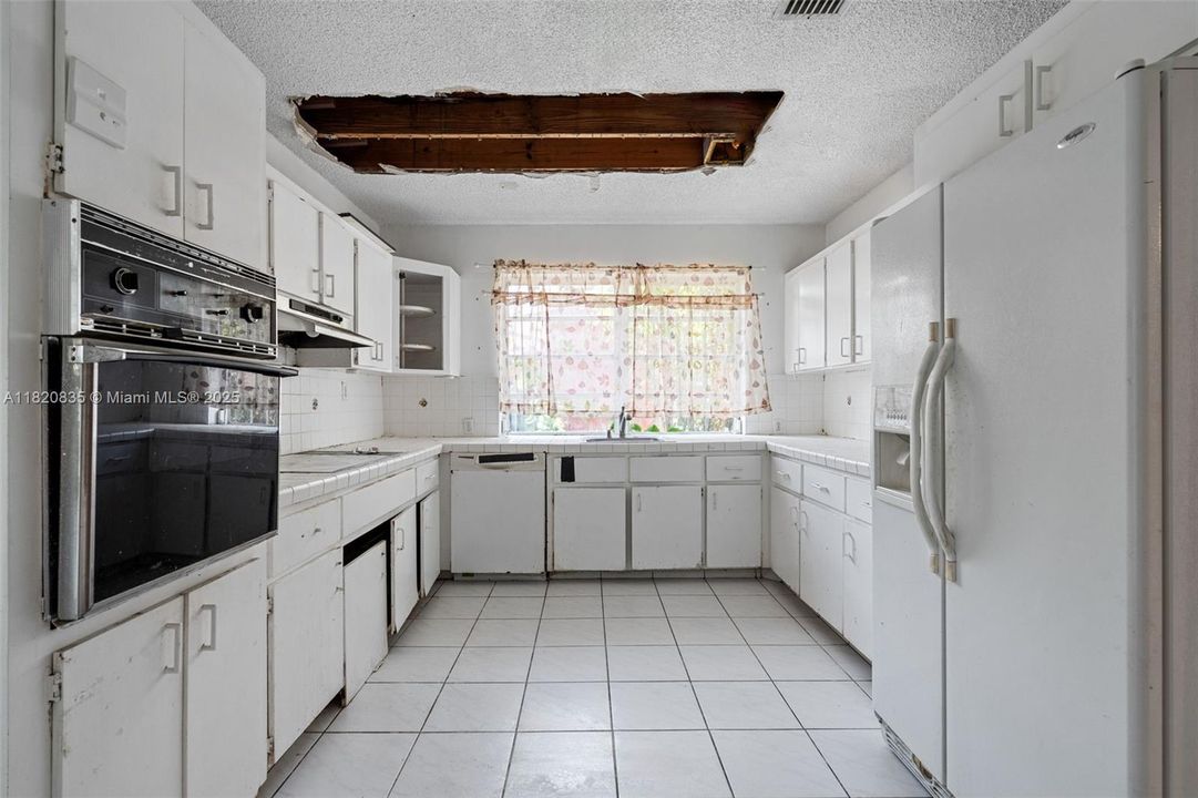 Недавно продано: $724,900 (0 спален, 0 ванн, 2369 Квадратных фут)