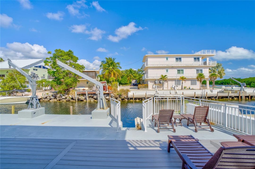 最近租的: $6,800 (5 贝兹, 3 浴室, 3124 平方英尺)